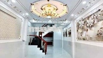 Nhà giáp Lê Văn Quoi -DT:4x13 - đúc 2 tầng - hẻm xe hơi - Chỉ 4.xtỷ
