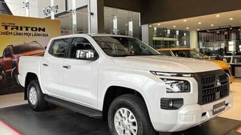 Mitsubishi Triton 2025 GLX 2WD AT - 10 km