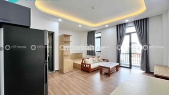 CHO THUÊ CHDV FULL NỘI THẤT BAN CÔNG 40M2 SÁT BÊN ĐH VĂN LANG