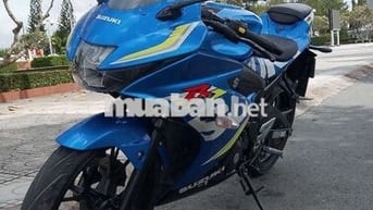 Suzuki gsxr huyền thoại