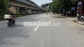 Nhà 3 tầng 71m2 Tân Xuân, ô tô lùi đỗ tại cửa, 15m ra đường ô tô tránh