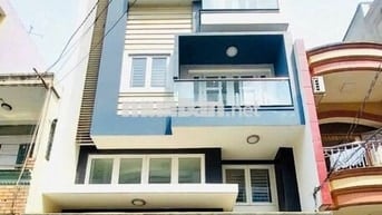 Cho thuê nhà mới đẹp 666C Đường 3/2, Phường 14, Quận 10.