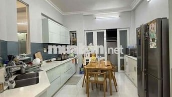 🔥 NHÀ HIẾM GẦN SÂN BAY – 3 TẦNG - 2 MẶT HẺM THOÁNG – NGANG KHỦNG 6M