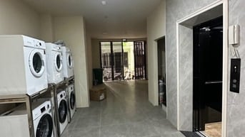Bán CHDV Quận Ba Đình - 61m2, 15 Phòng, Dòng tiền 90triệu/th - 14,2 Tỷ
