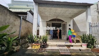 Nhà cấp 4 rộng 225m ngang 7m gần chợ Tân Bình, ngã tư Chiêu Liêu Dĩ An