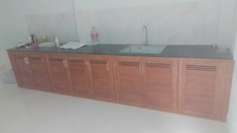 Nhà mới xây sạch đẹp, thiết kế sang trọng