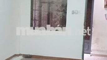 Nhà nhỏ Chính chủ 30m2 sát chợ Phú Lâm hẻm 80 Tân Hòa Đông