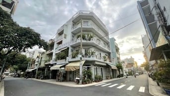 Bán góc 2 mặt tiền Nguyễn Bá Tòng, Nhà siêu đẹp 5 Tầng, DT 4.1m x 12m 