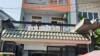 HOT- Bán gấp nhà 2 lầu DT 5x20, đường 6m, gần chợ Tân Phú Cường Q12