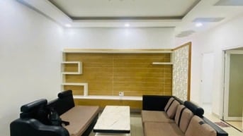 Cho thuê căn hộ Oriental Plaza (2N2VS) DT: 84M2