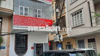 Nhà mặt ngõ ô tô, 30m x3 tầng, 2 ngủ, T1 kinh doanh văn phòng