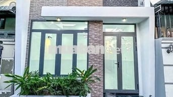 Nhà 5 triệu 2 phòng NVL được sử miếng đất trống cách nhà 2 căn