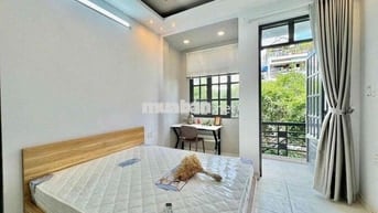 CĂN HỘ Q10_RỘNG RÃI_BAN CÔNG_THOÁNG MÁT_SẠCH SẼ_MỚI_full nthat