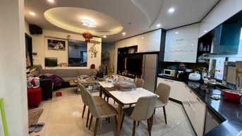 Nhà đẹp Xuân Thuỷ, Cầu Giấy. Ngõ kinh doanh ô tô 50m2 x 6T 10 Tỷ Nhỉnh