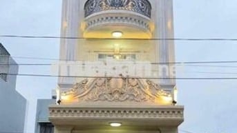 NHÀ PHỐ 3 TẦNG KIẾN TRÚC TÂN CỔ ĐIỂN SANG TRỌNG - TRỤC CHÍNH ĐƯỜNG D1