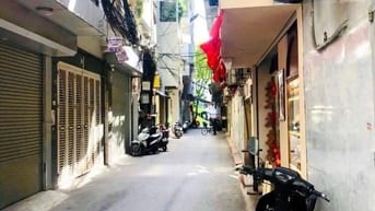 Cổ Nhuế 35m2*6T lô góc, ô tô tải đỗ cửa, ngõ thông, nhà mới đẹp 7.4 tỷ