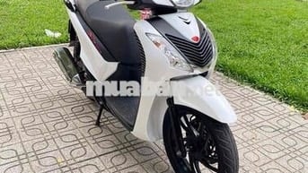 Bán do nhu cầu đổi xe máy móc zin xem xe trực tiếp
