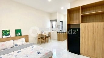 Căn Hộ Dịch Vụ dạng Studio Cửa Sổ Trời gần Lotte, Cres, Vivo Quận 7