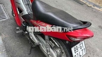 e bán wawe a màu đỏ máy ngon sẵn đi lâu dài ạ