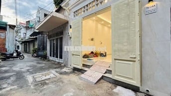 Nhà hẻm rộng 4m đường 1 / kinh doanh online