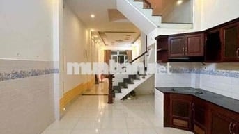 HẺM 8M THÔNG TKTQ 4x20M ĐÚC 2 LẦU ST 4PN 3WC CHỈ 16TR