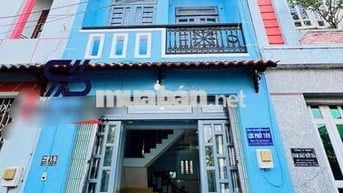 Cho thuê nhà nguyên căn 4x14m, 2 lầu, 4pn, gần ĐH GTVT, TCH, Q12