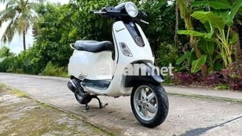 -Vespa Lx 125 Dáng Sang Trọng Máy Êm