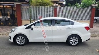 Kia Rio 1.4 AT 2016