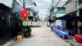 BÁN NHÁ MẶT TIỀN ĐƯỜNG SỐ 4 P1 Q8 - 3 TẦNG 4PN 3WC - NHỈNH 6 TỶ.
