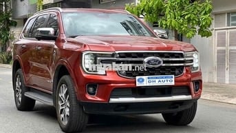 Ford Everest 2023 Titanium 2.0 AT 4x2 - 32000 km