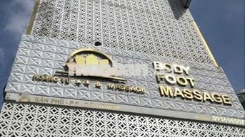 CHO THUÊ NHÀ MĂT TIỀN ĐƯỜNG TRẦN PHÚ, PHƯỜNG 9, QUẬN 5