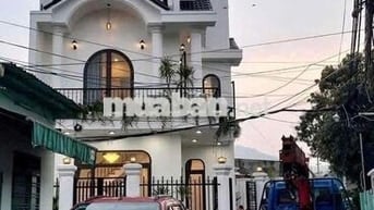 NHÀ 3 TẦNG FULL NỘI THẤT KIỆT Ô TÔ HOÀNG VĂN THÁI