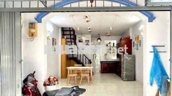Nhà 2 tầng 5,2x11m 2PN FULL NT Bắc Hải Q10, gần cv LTR–chỉ 14.5 tr/th