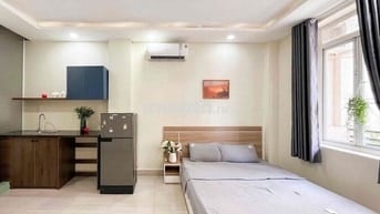 QUẬN 10- BAN CÔNG FULL NT- ĐI BỘ ĐẾN BÁCH KHOA, GẦN ĐH KINH TẾ, VHMALL
