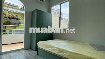 QUẬN 10- 2 PHÒNG NGỦ BAN CÔNG - GẦN VẠN HẠNH MALL, ĐH Y PHẠM NGỌC THAC