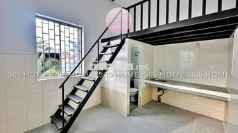 Phòng cửa sổ trời - Gần UFM và KCX Q7