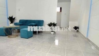 Chung cư cách cầu Lớn Hóc Môn 2km 2pn chỉ 290triệu