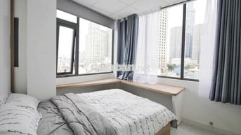 Căn Hộ Full Nội Thất Cửa Sổ Rộng Giáp Q1 Ngay Võ Duy Ninh