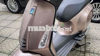 VESPA SPRINT STFT 125 - NÂU ĐỒNG ĐỜI 2024