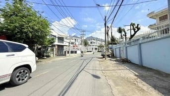 Bán nhà 1 trệt 2 lầu phường Thống Nhất sát bên Vănhoa Villas