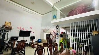 NHÀ 7X8M 1 LỮNG 1 LẦU 3PN giá tốt