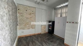 CHO THUÊ PHÒNG CÓ 2PN TÒA NHÀ MẶT TIỀN NGUYỄN THỊ THẬP KẾ SIÊU THỊ GO