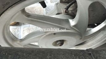 Cần bán xe ga click đời cao 6 nan
