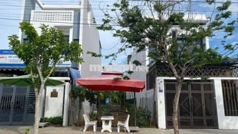 Bán lô đất đường Đậu Quang Lĩnh - Hòa Xuân cực đẹp đối diện Công viên