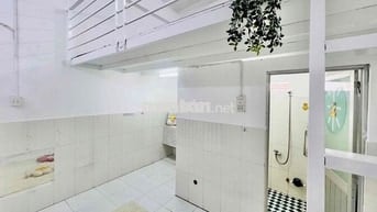 PHÒNG TRỌ GẦN NGÃ TƯ BỐN XÃ - LÊ VĂN QUỚI - THOẠI NGỌC HẦU