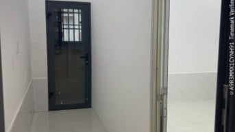 Bán nhà riêng mặt tiền đường rộng 10m 