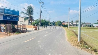 6x34 có thổ. đường bê tông thông. Gần cổng KCN. Hơn 500tr