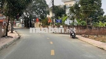 CẦN TIỀN BÁN NHANH 113M TRỤC CHÍNH NHỰA NHÀ MÁY IN TIỀN PHÚ CÁT QUỐC O