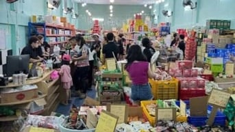 CHỊ CẦN NGƯỜI PHỤ BUÔN BÁN DỊP TRUNG THU 