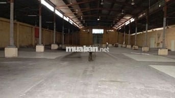 CHo thuê kho xưởng mặt tiền đường Phạm thế hiển dtsd 2500m2 có pccc